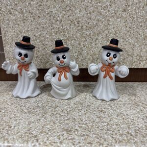 VTG Halloween Set 3 Hand Painted  4" Ceramic Ghosts W Hats Figurines 80s Decor